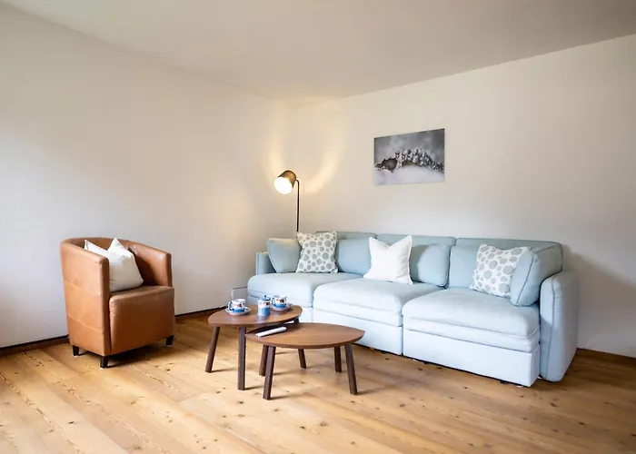 Chasa Serras Kuemin Apartment