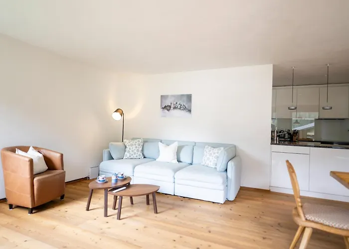 Chasa Serras Kuemin Apartment *