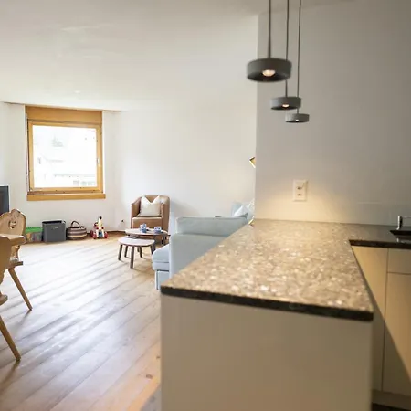 Apartamento Chasa Serras Kuemin
